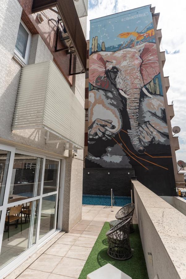 Apartamento Incrivel Pueblo 595 Porto Alegre Eksteriør billede